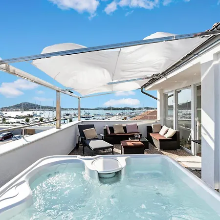 4 Bedroom Stunning In *