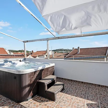 4 Bedroom Stunning In * Murter