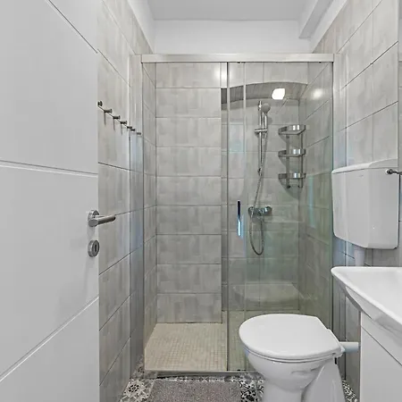 18 With Seaview Casa de Férias *