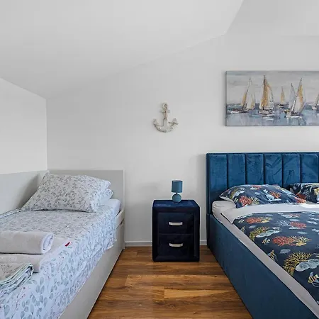 18 With Seaview Hébergement de vacances *